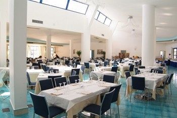 Hotel Club Cala Longa Montauro 外观 照片